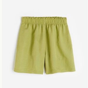 H&M Linen-blend Pull-on Shorts in Green